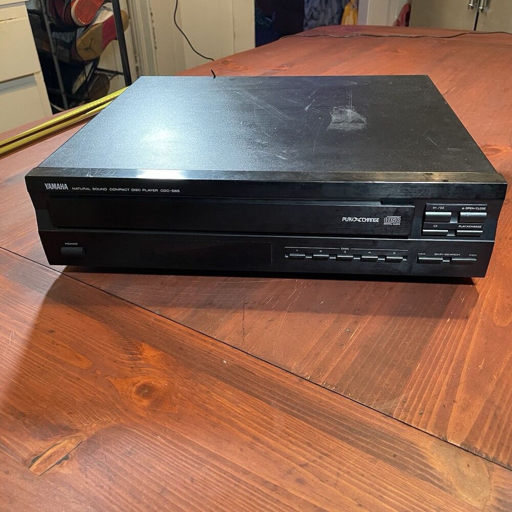 Yamaha CDC-565 - 5 Disc CD Carousel DISC Changer Player/NO REMOTE (PARTS/REPAIR)